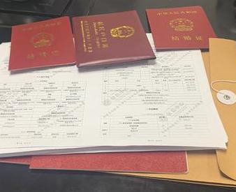 龙泉驿银行如何判断你的征信并决定是否批贷款?